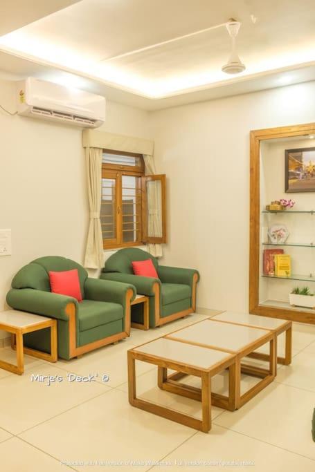 Mirje'S Deck - Homestay - Family Rooms Kolhapur Zewnętrze zdjęcie
